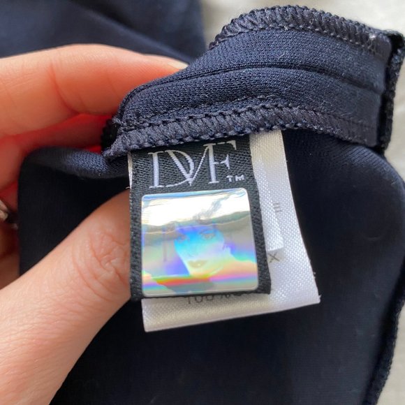 Diane von Furstenberg Cocktail Length Dress - Picture 6 of 8